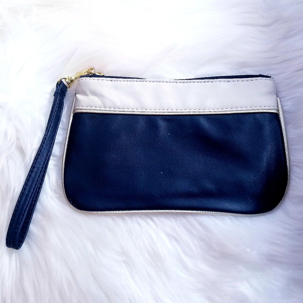 Black and Cream Wristlet